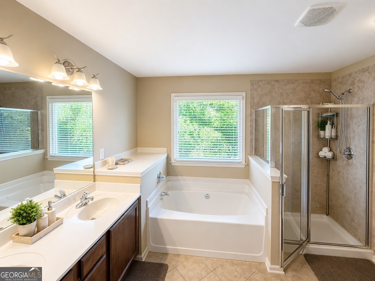 1525 Winshire Cove Property Photo 18