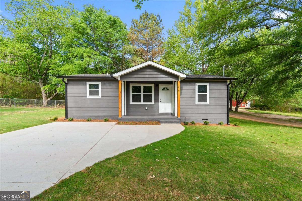 315 Bledsoe Street Property Photo 1