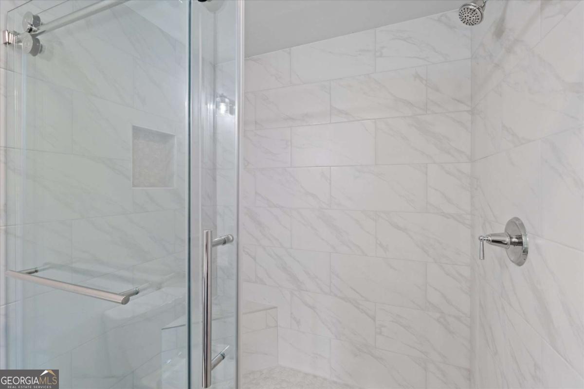 315 Bledsoe Street Property Photo 13