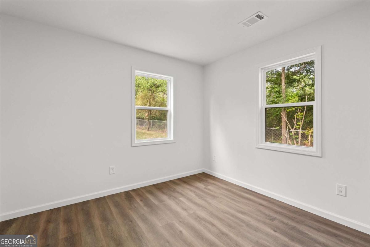 315 Bledsoe Street Property Photo 16