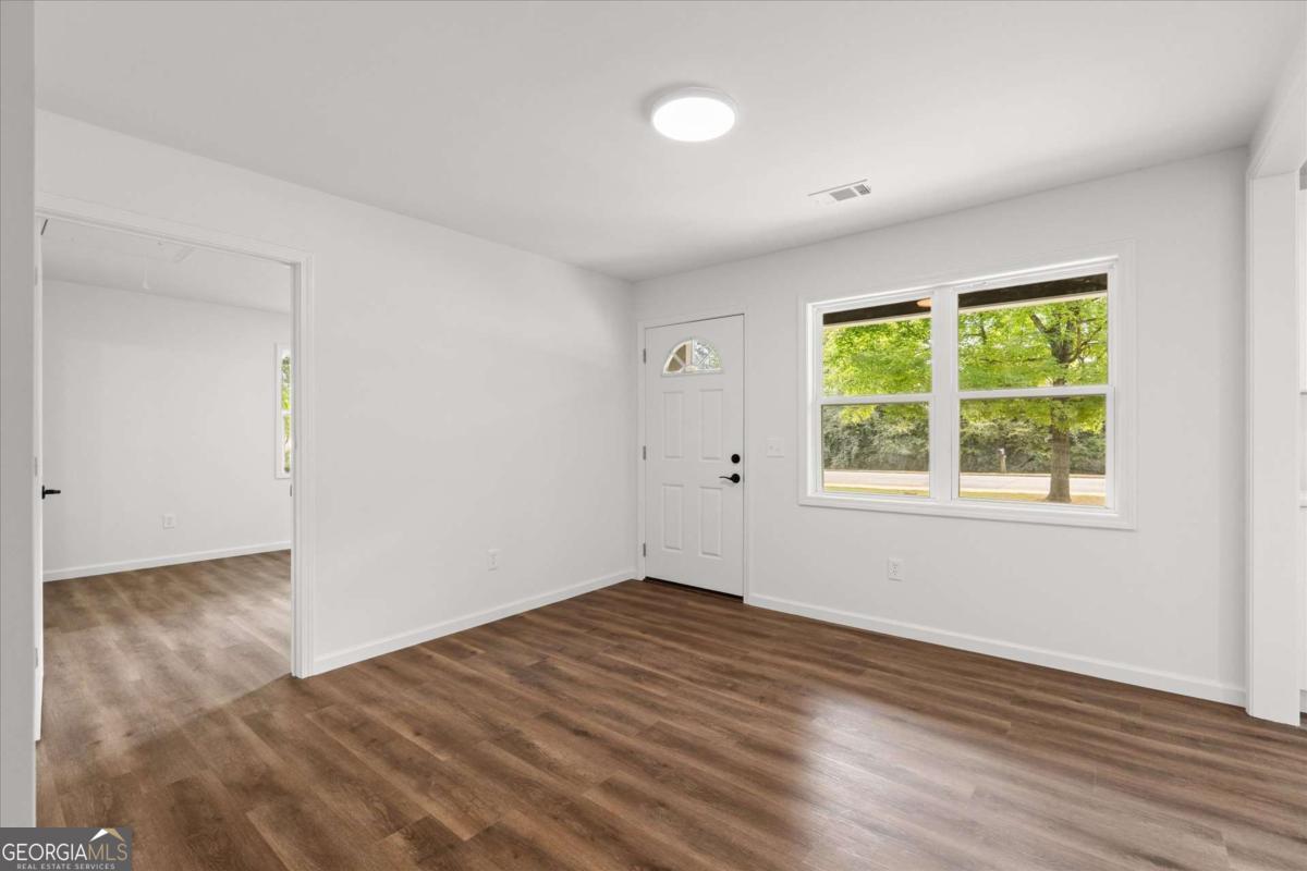 315 Bledsoe Street Property Photo 18