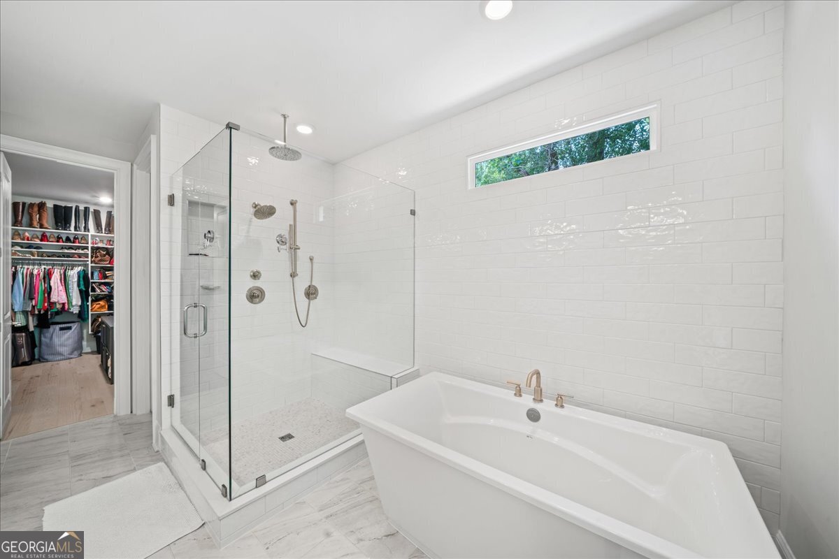 410 Anglin Walk Property Photo 28