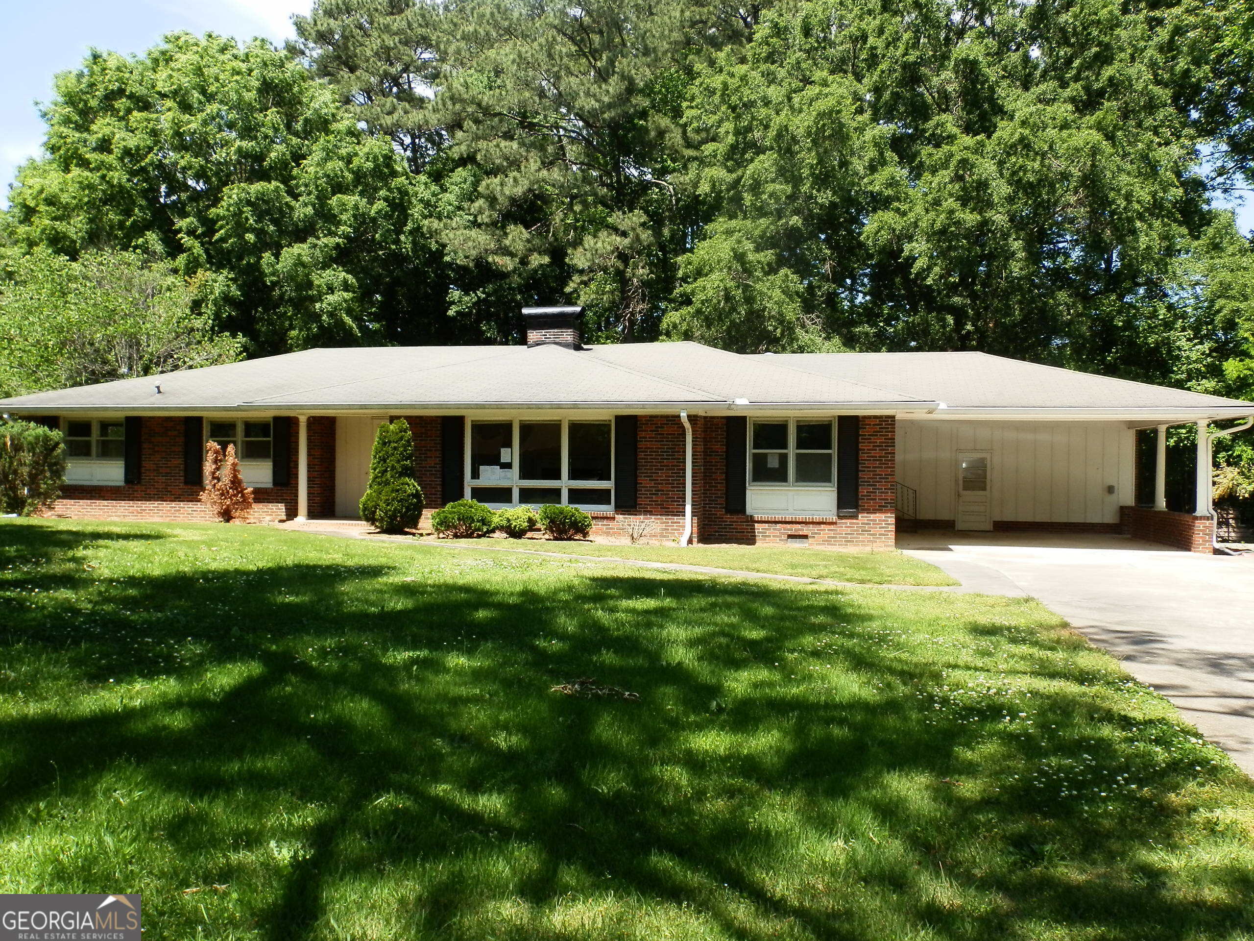 3016 Garden Lakes Boulevard Nw Property Photo 1