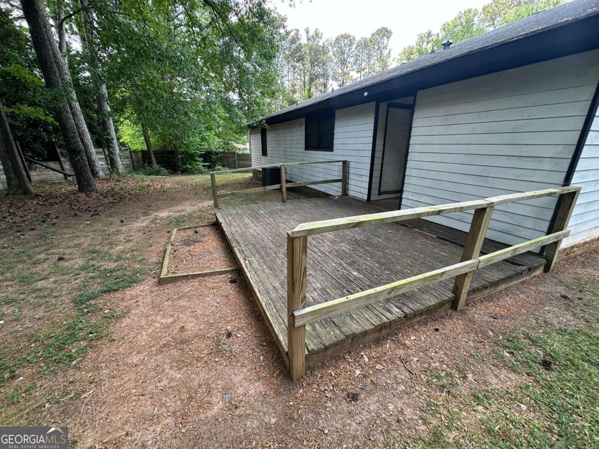 9182 Bent Pine Court Ne Property Photo 5