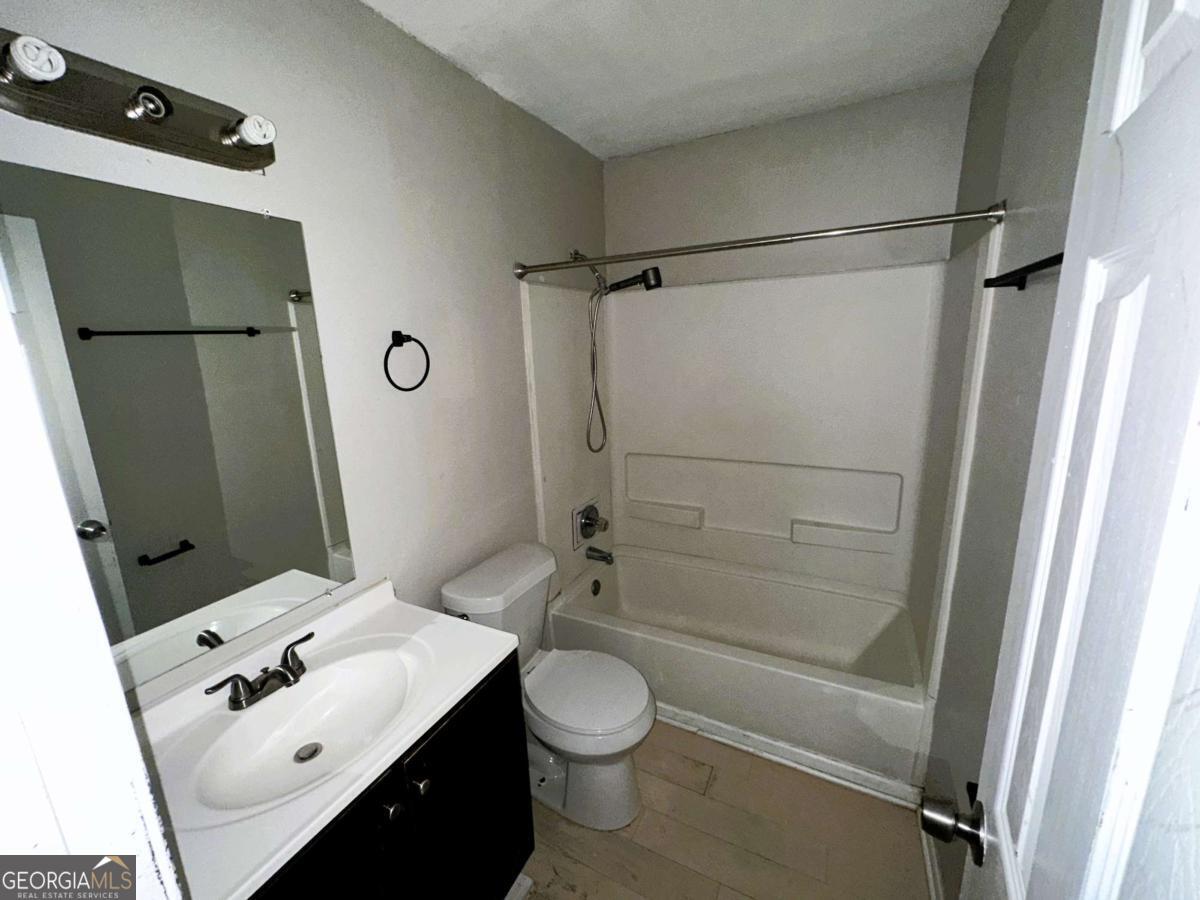 9182 Bent Pine Court Ne Property Photo 11