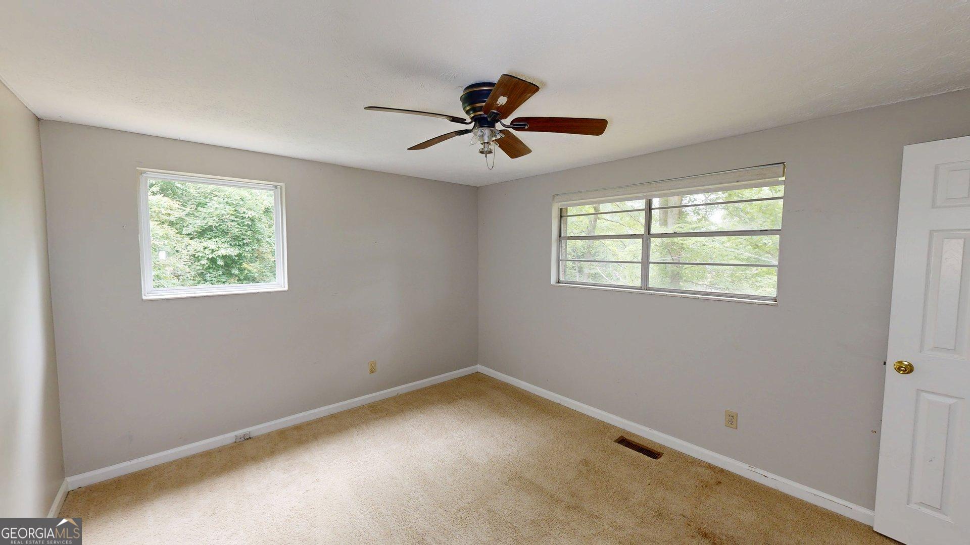 6198 Rocky Creek Drive Property Photo 14