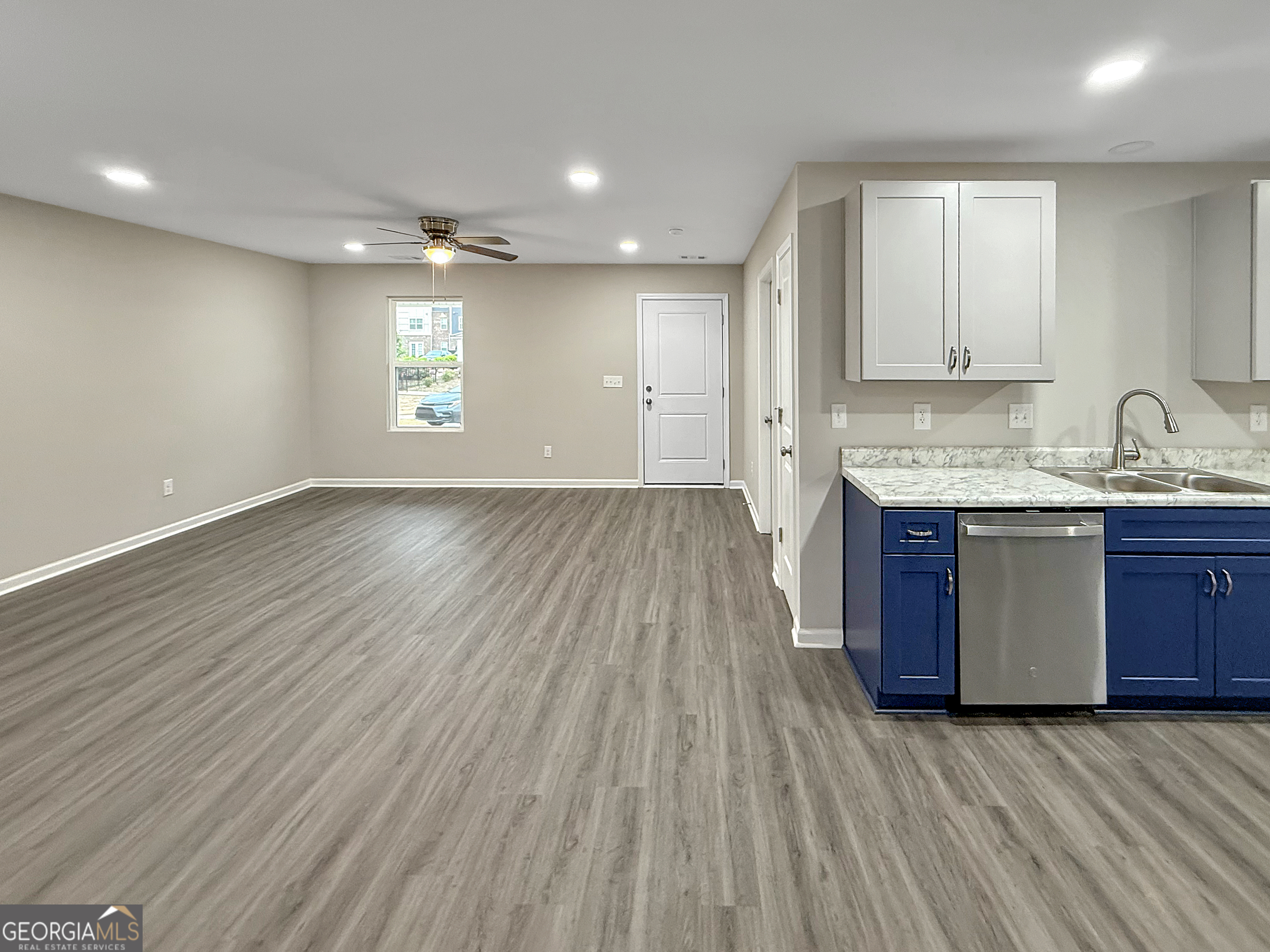 307 Airman Boulevard Property Photo 5
