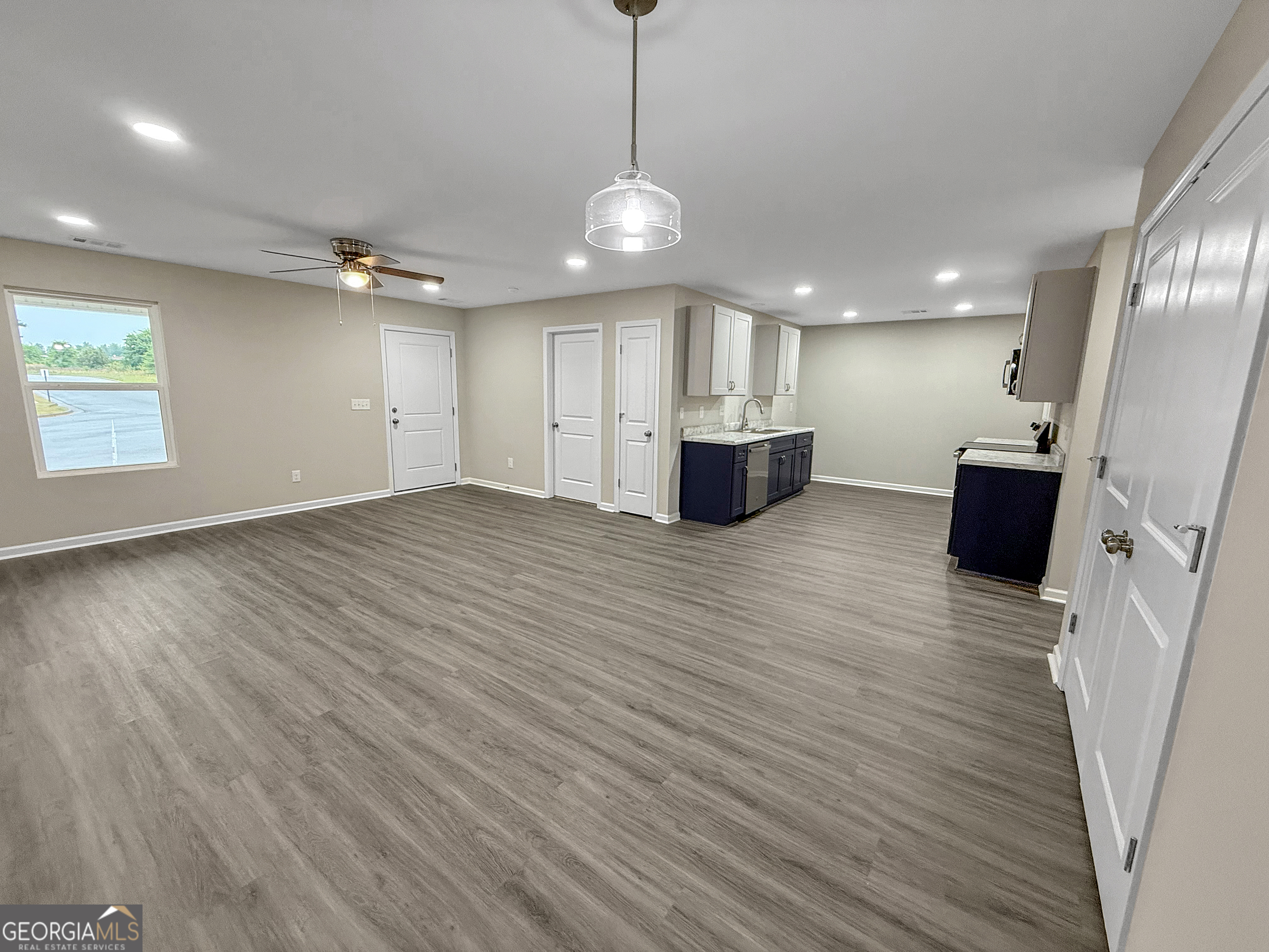 307 Airman Boulevard Property Photo 11