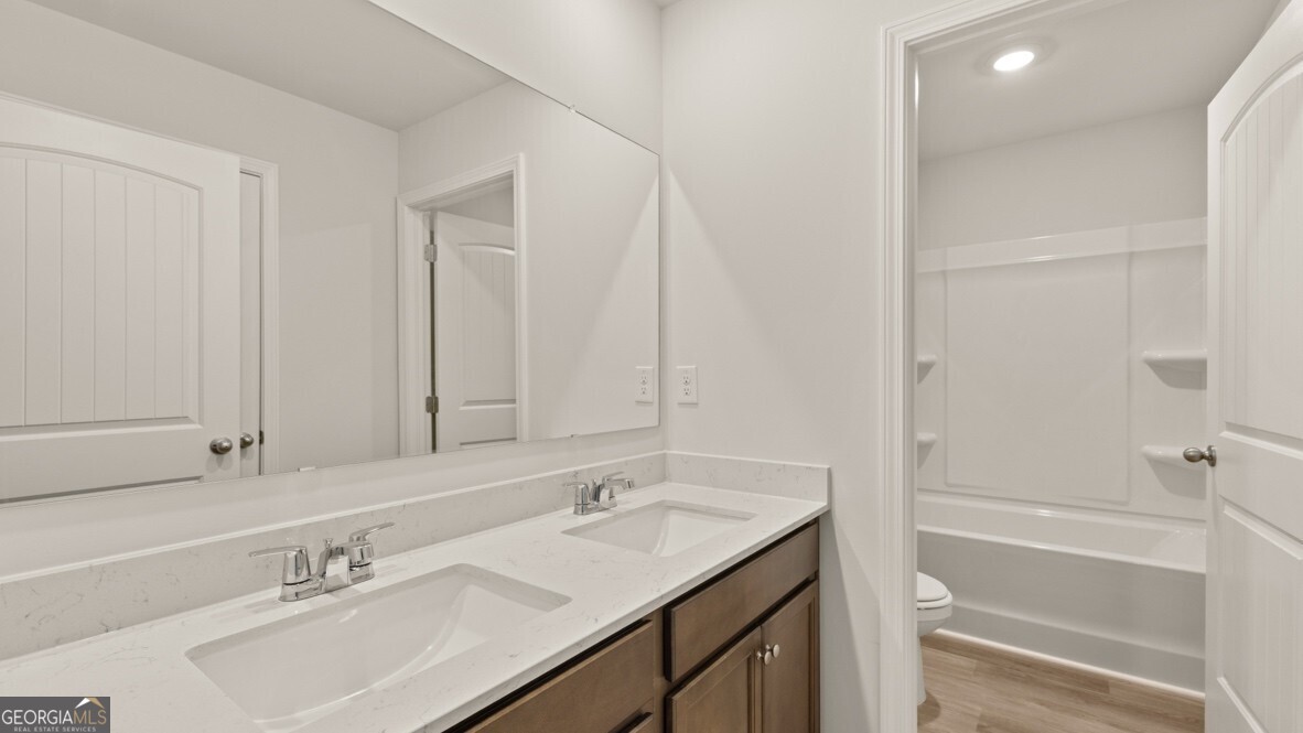 128 Supreme Court Property Photo 34