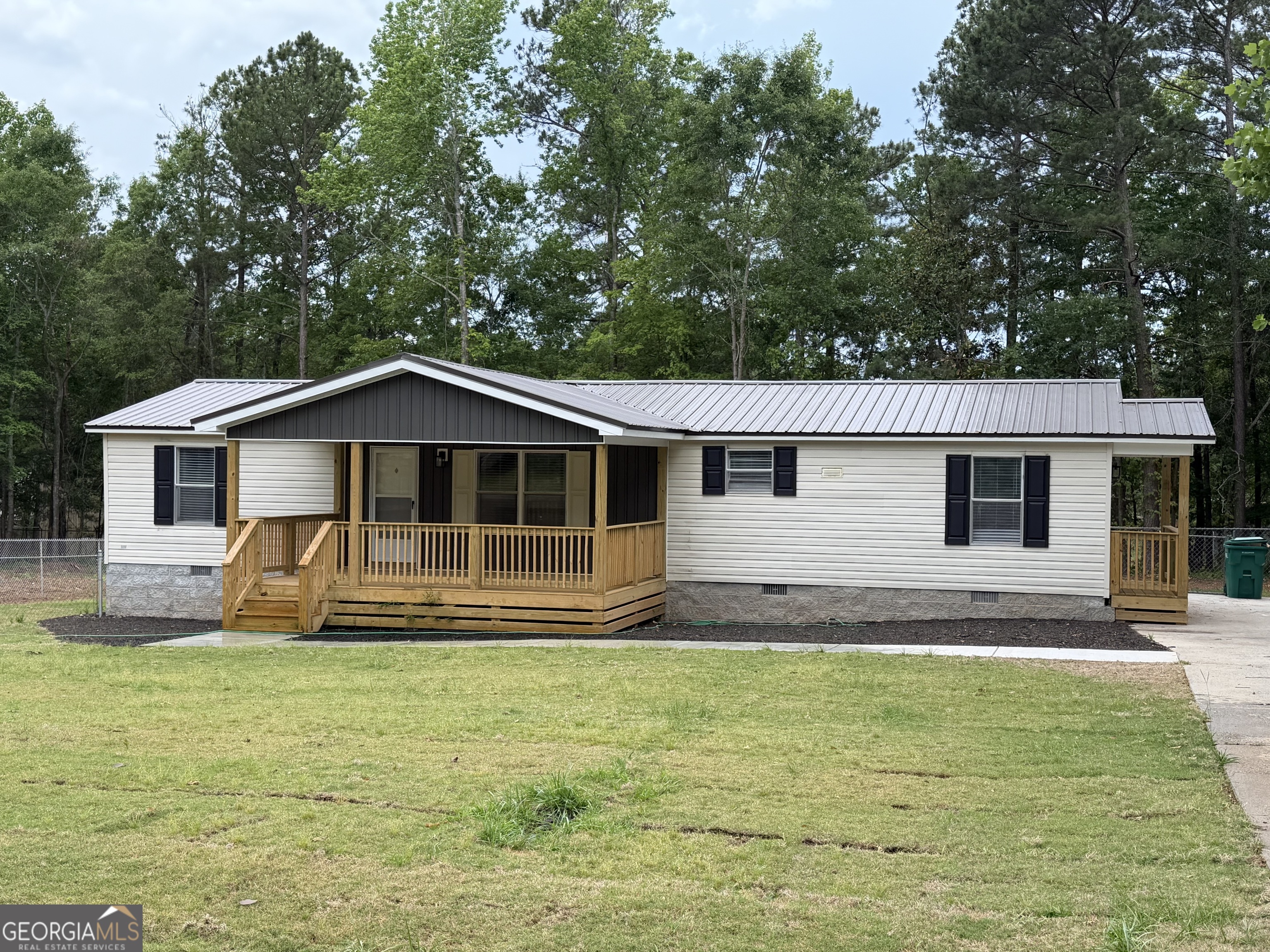110 Turkey Run Ne Property Photo 1