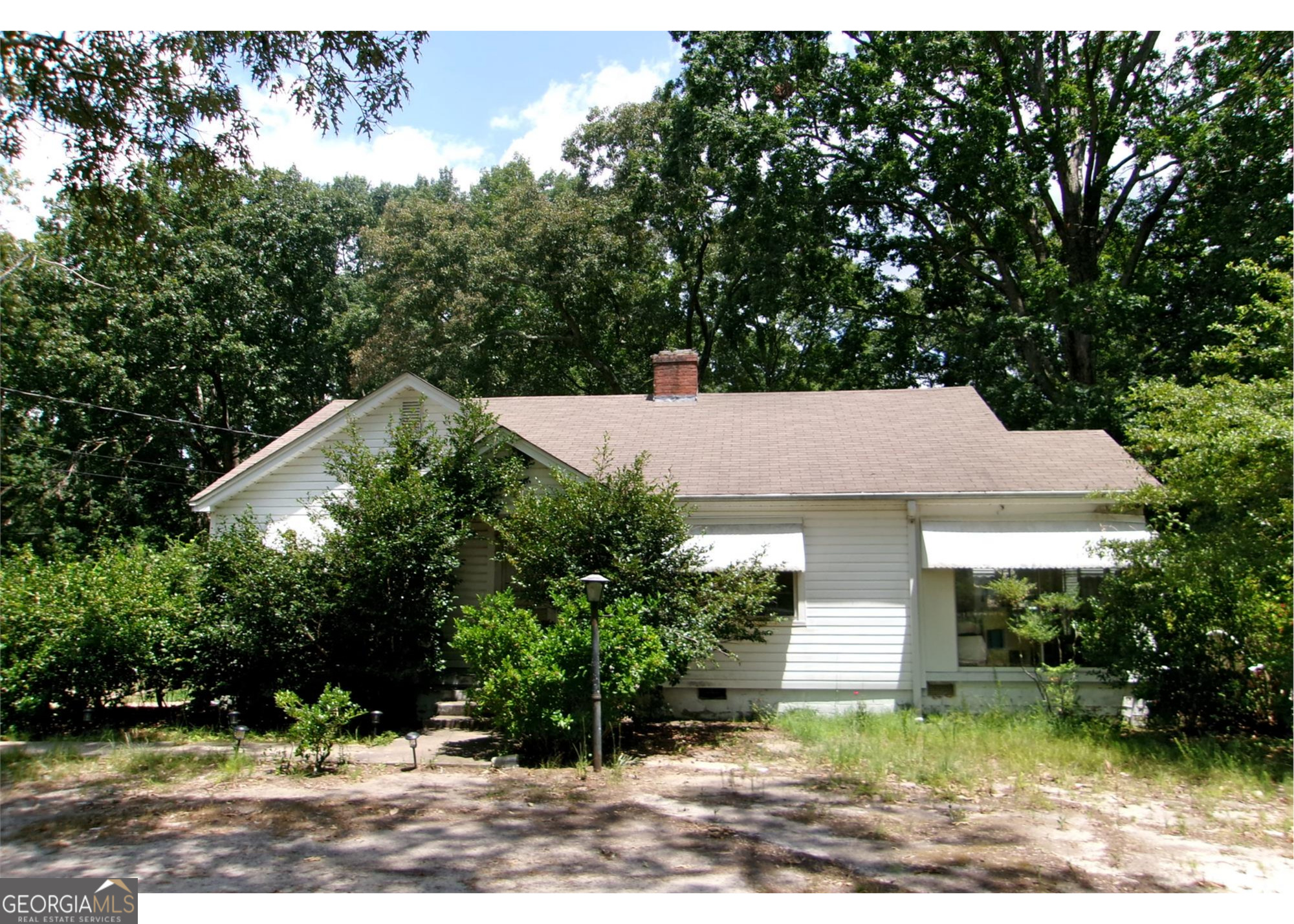 1210 Property Photo 6
