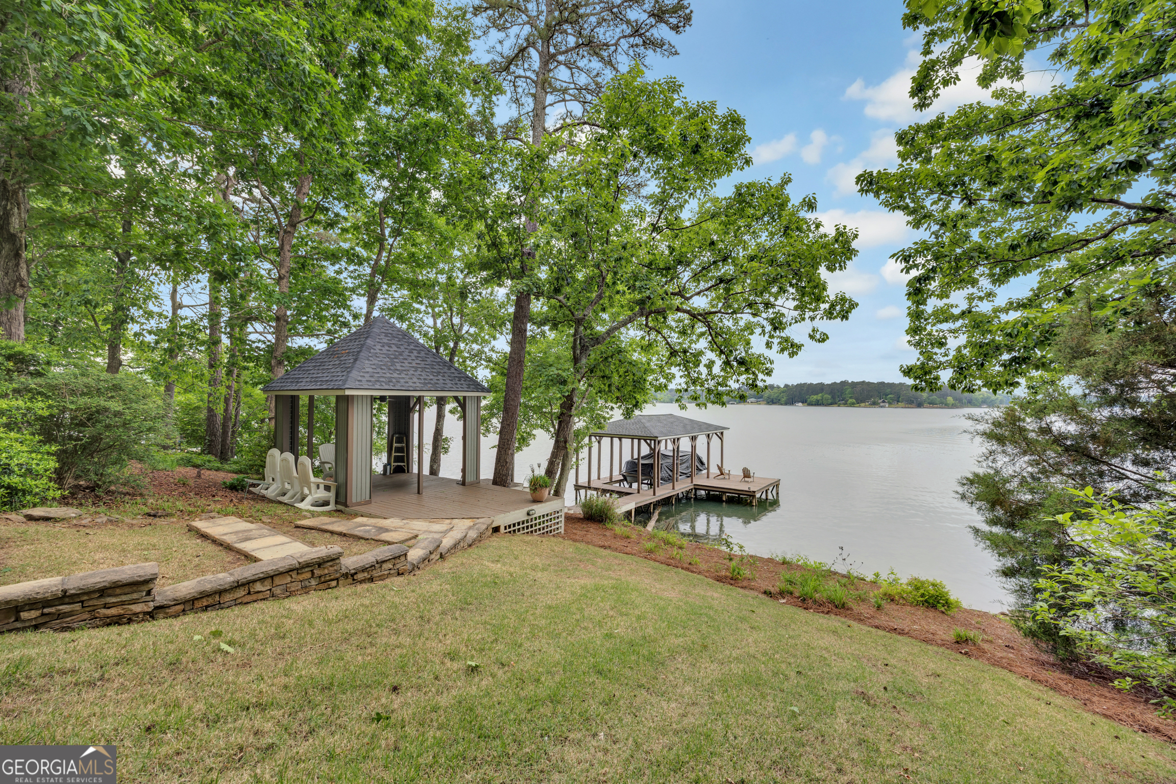 9210 Jackson Lake Road Property Photo 2