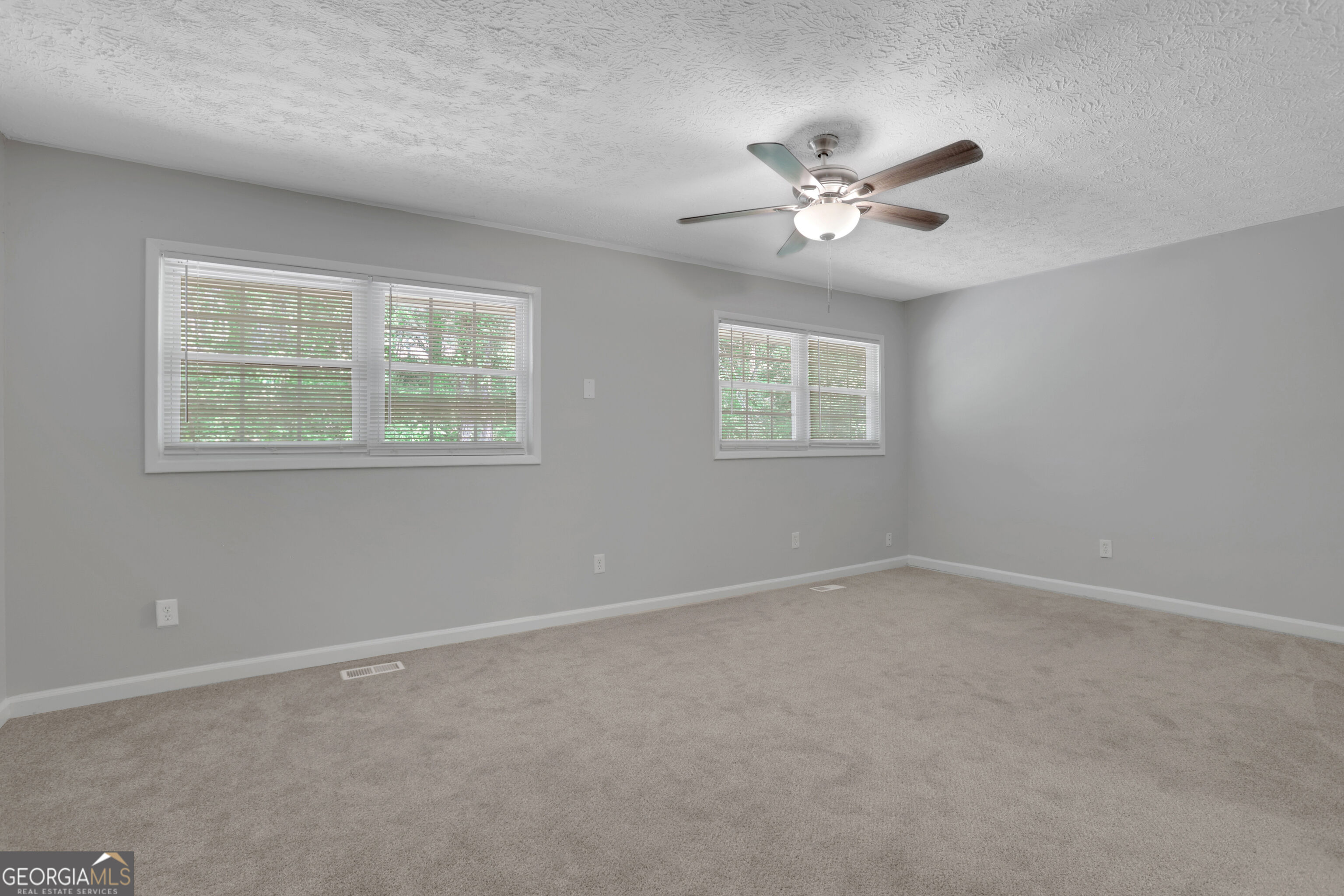 4329 Cedar Ridge Trail Property Photo 8