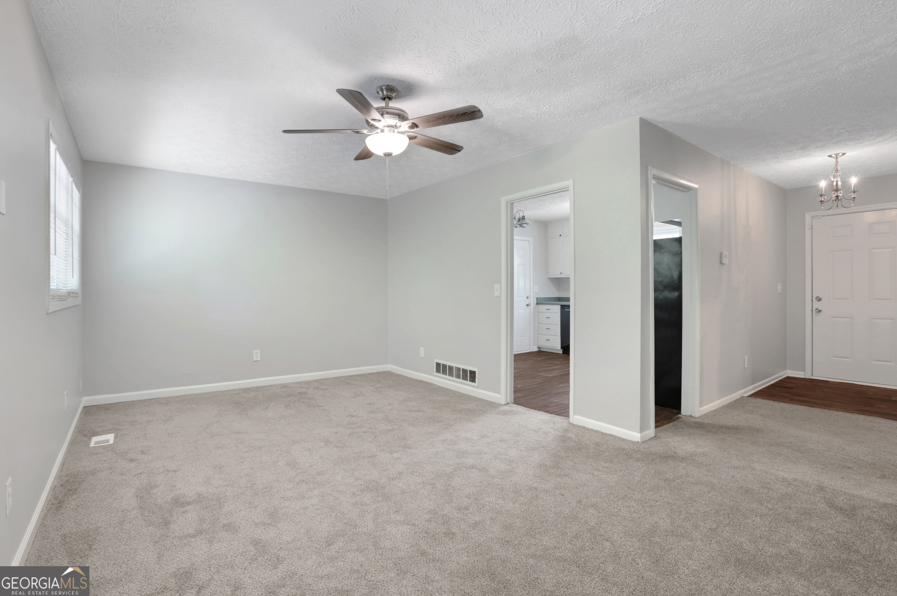 4329 Cedar Ridge Trail Property Photo 9