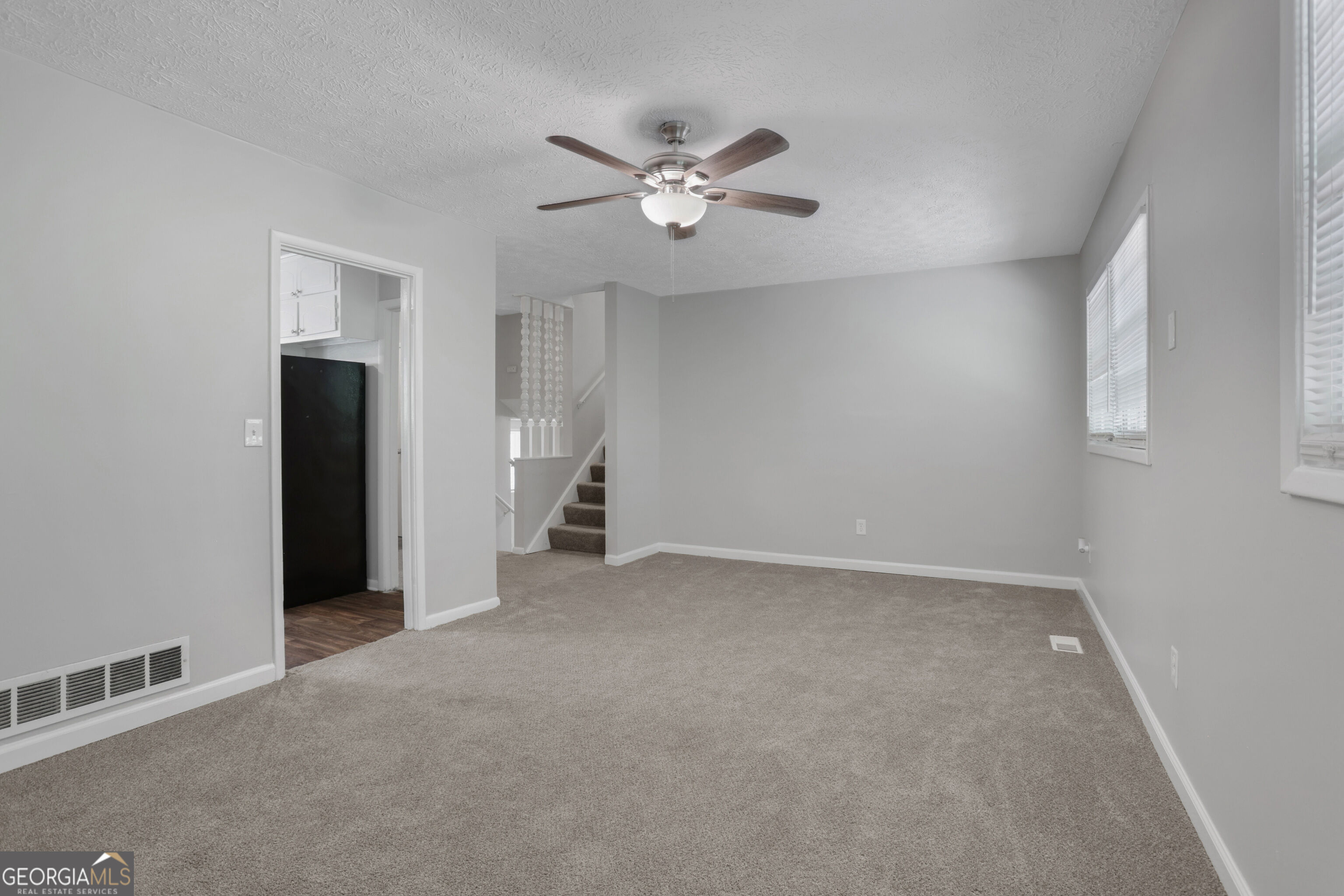 4329 Cedar Ridge Trail Property Photo 10