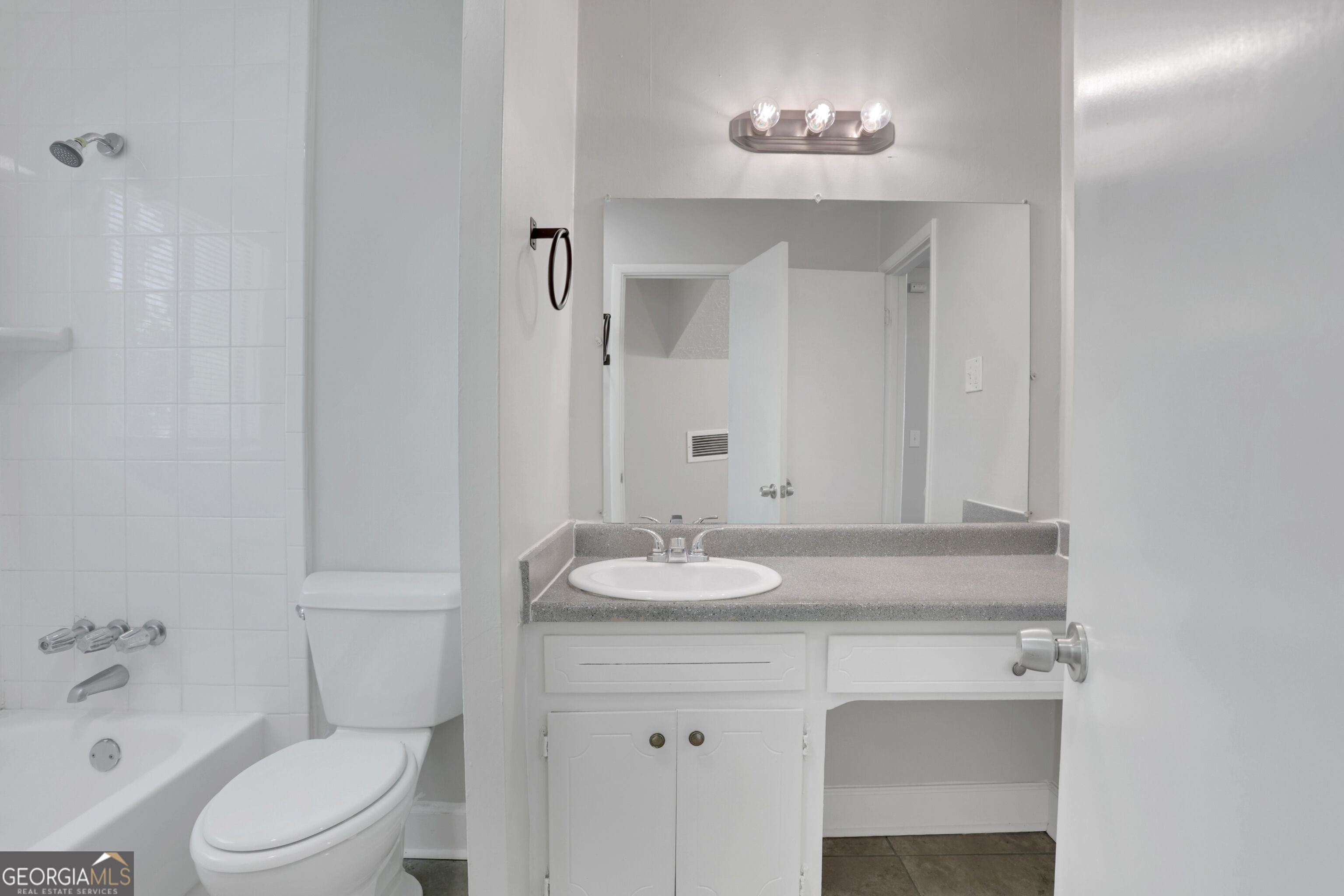 4329 Cedar Ridge Trail Property Photo 28