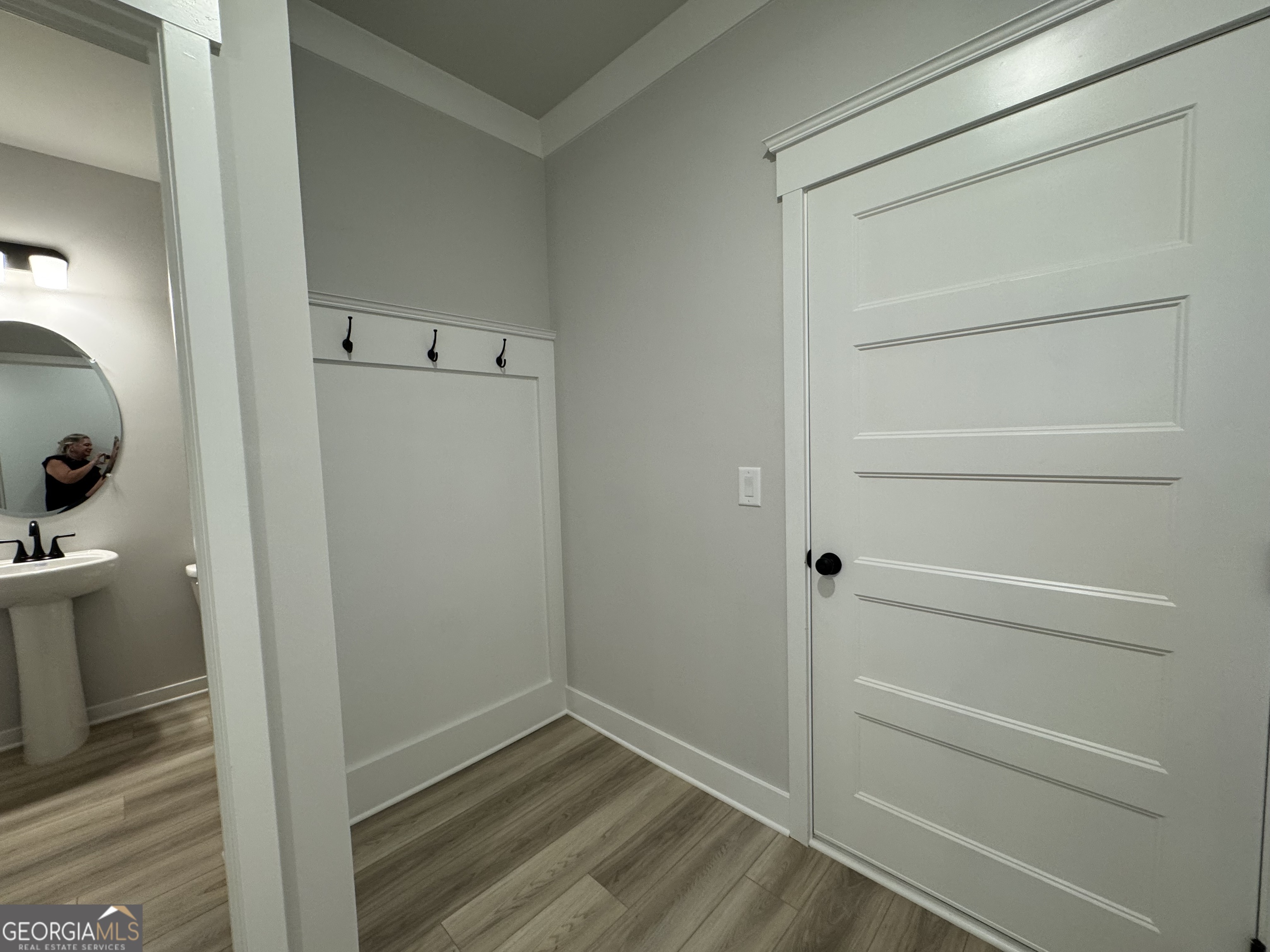 122 Rose Lake Court Property Photo 15
