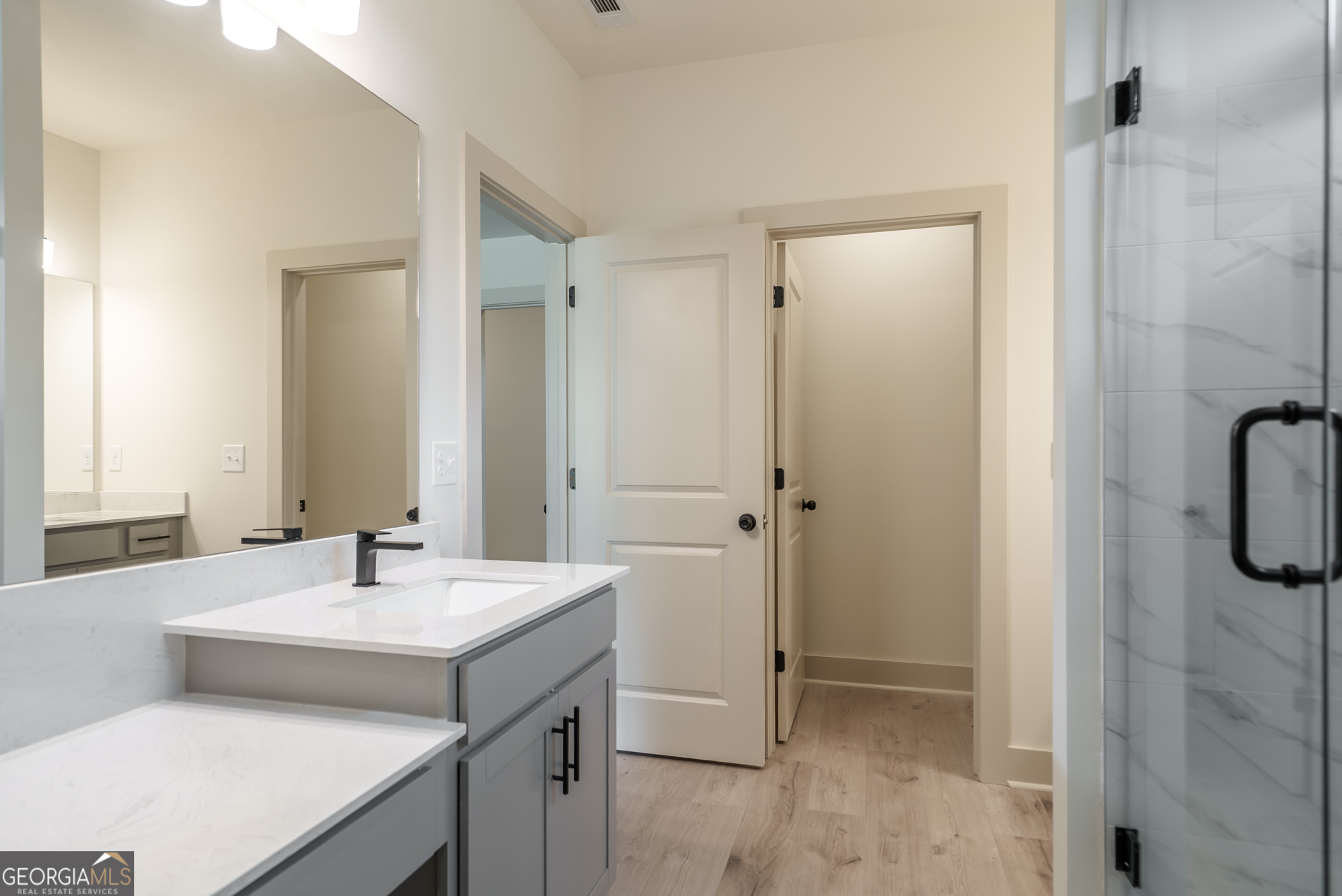 208 Squirrel Run Property Photo 19