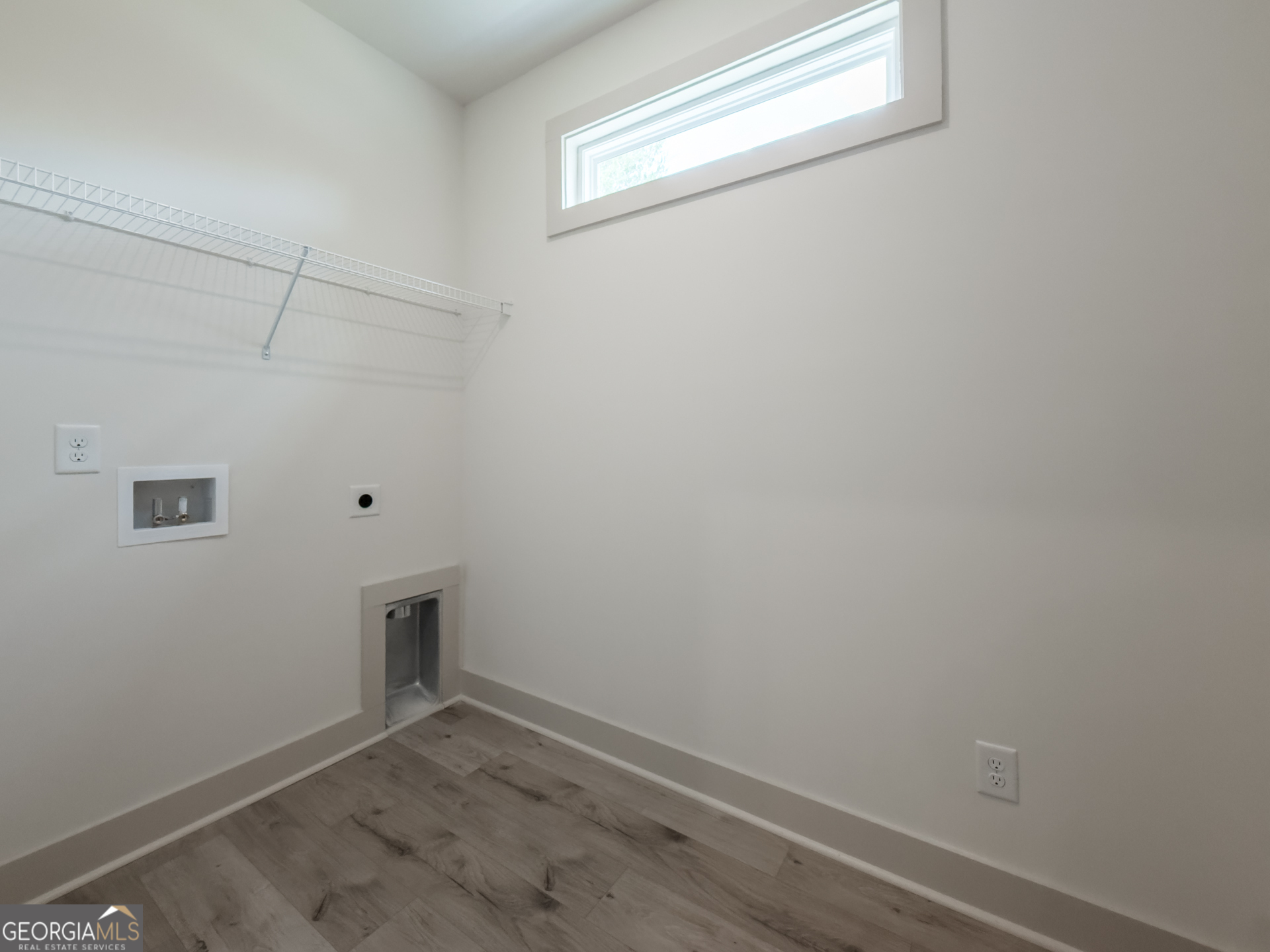 208 Squirrel Run Property Photo 26