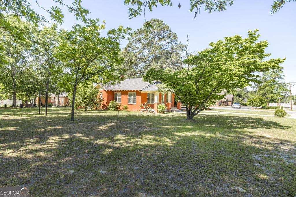 197 Commerce Street Property Photo 4