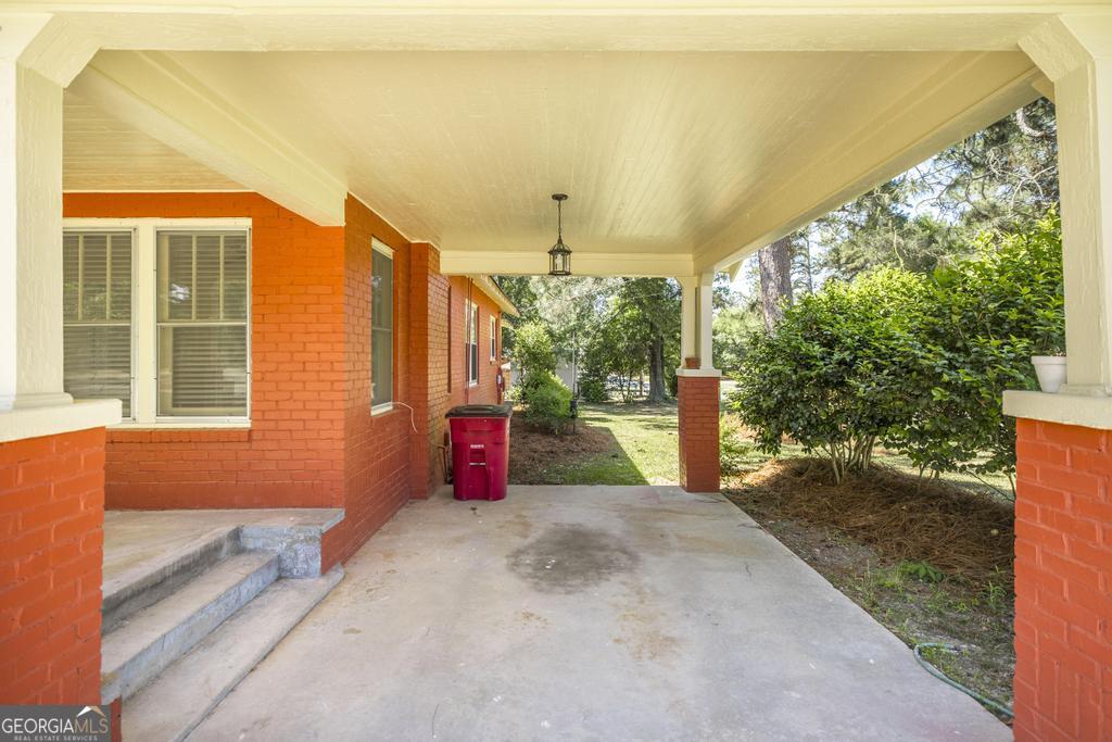 197 Commerce Street Property Photo 7