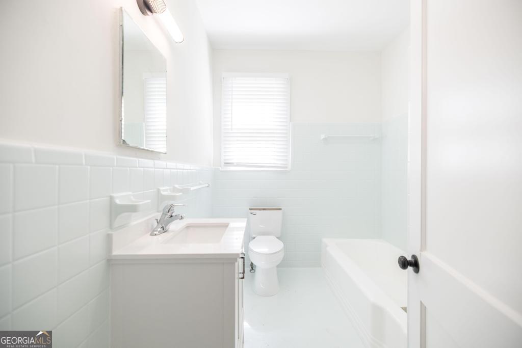 197 Commerce Street Property Photo 21