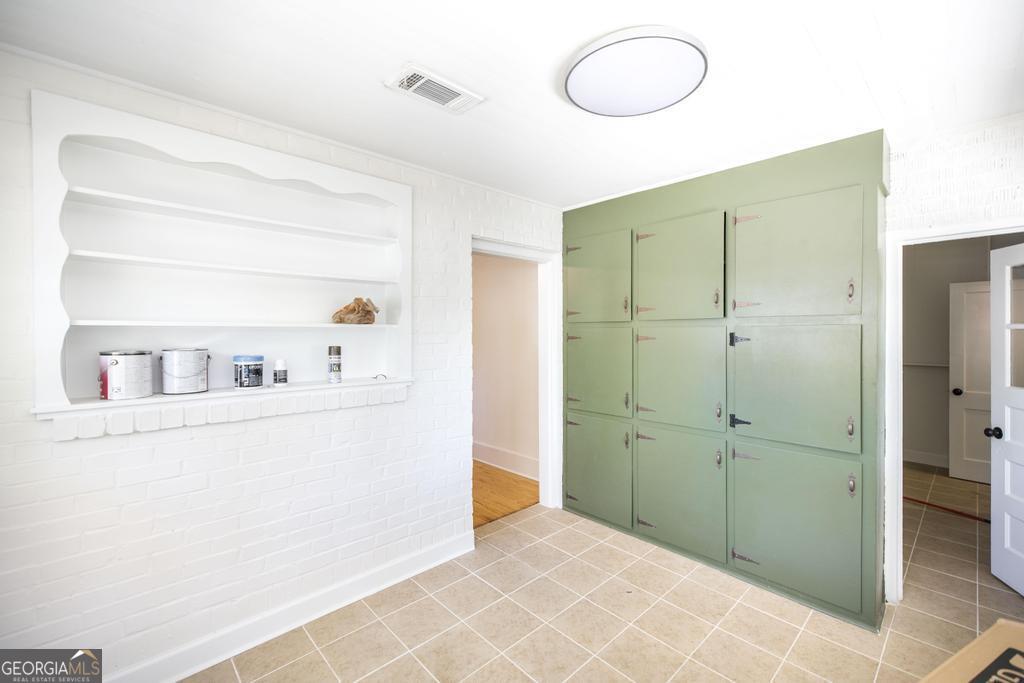 197 Commerce Street Property Photo 25