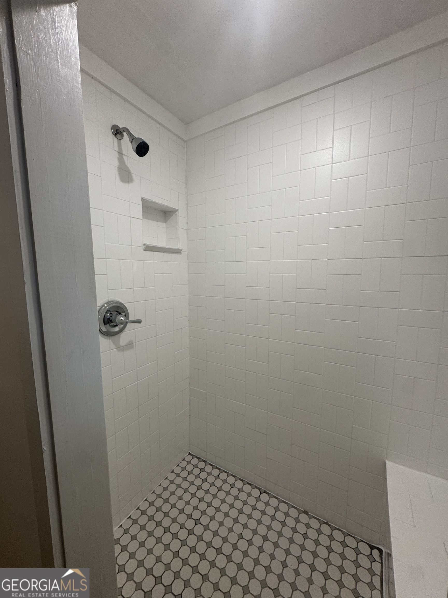 197 Commerce Street Property Photo 28