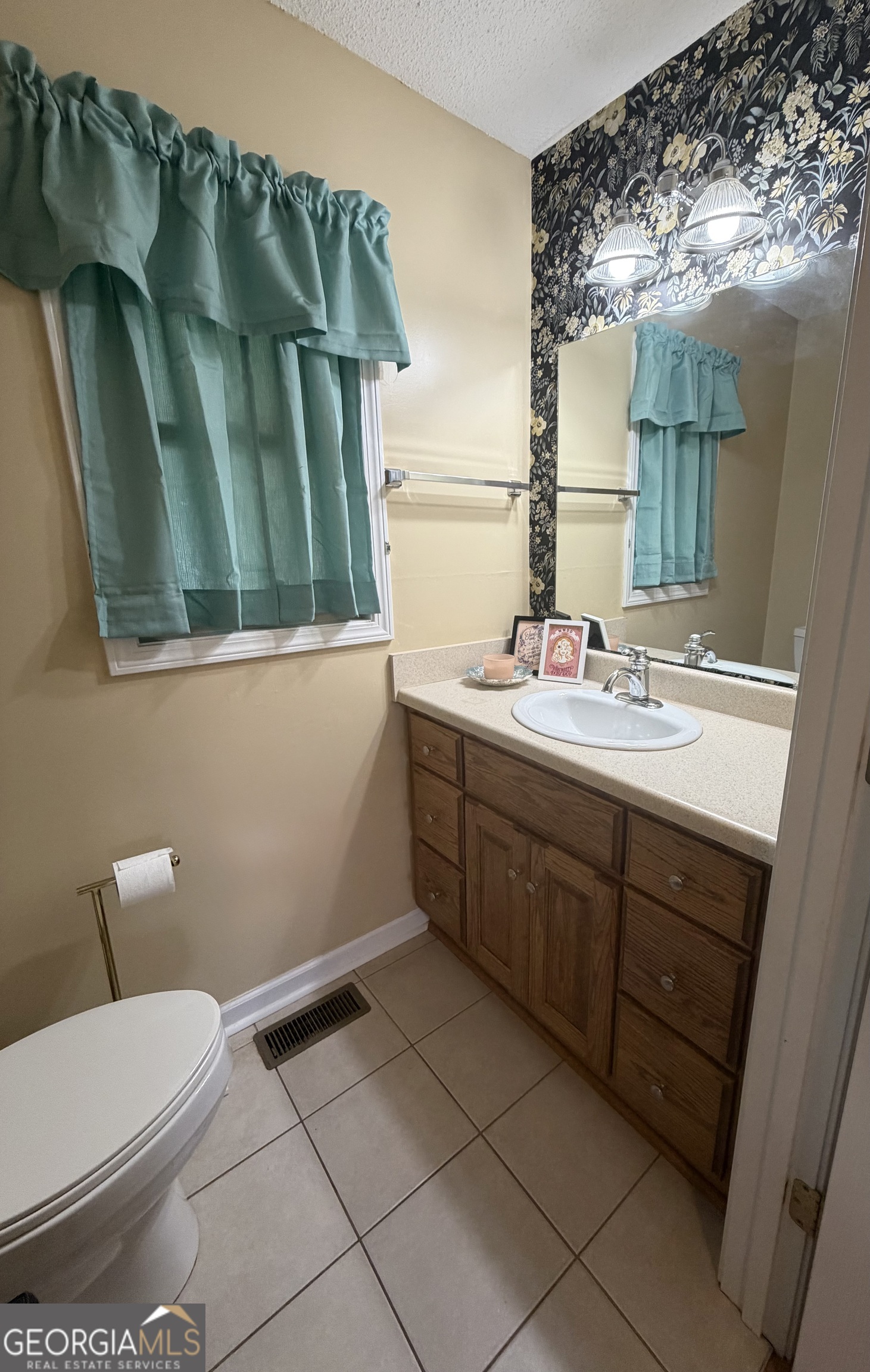 410 Ridgecrest Drive Property Photo 25