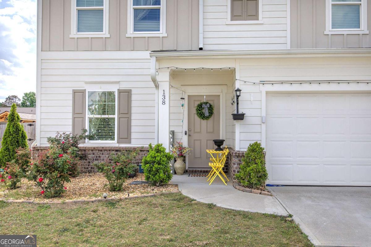 138 Verona Drive Nw Property Photo 3