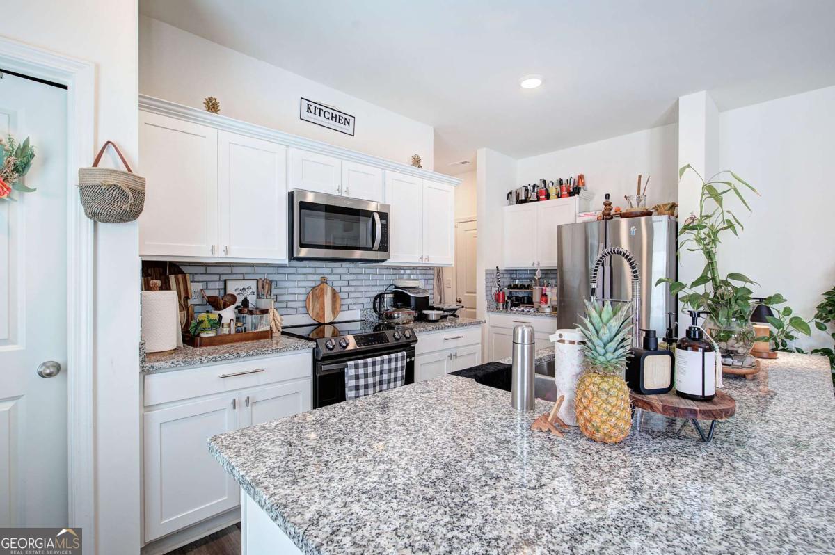 138 Verona Drive Nw Property Photo 12