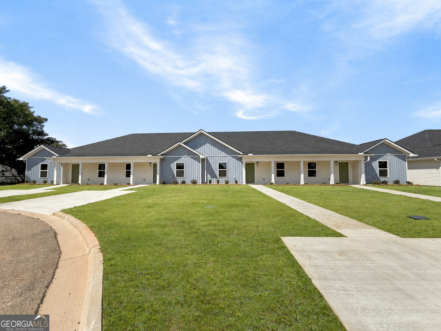 313 Airman Boulevard Property Photo 2