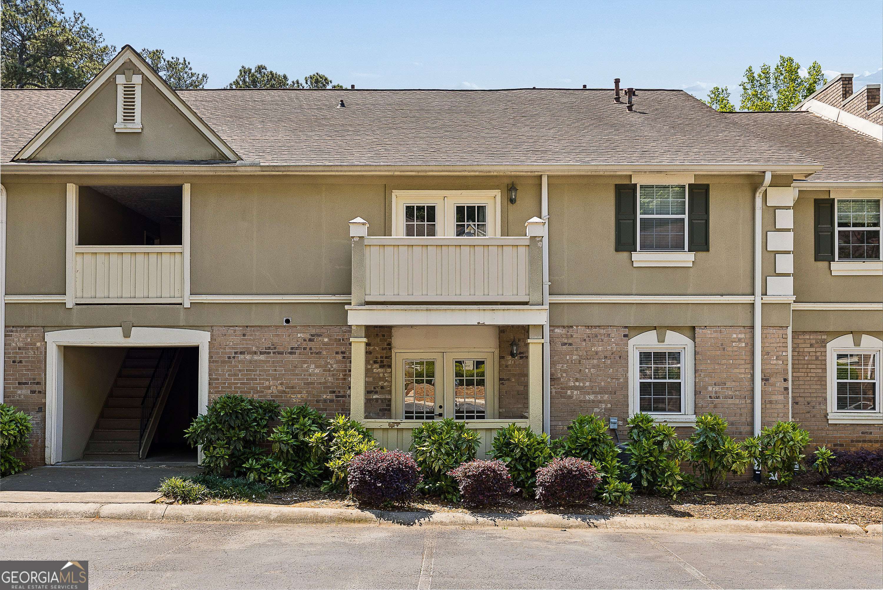 6900 Roswell Road # Q6 Property Photo 1