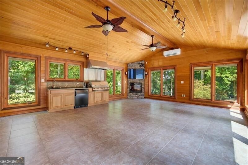 23 Blue Heron Point Property Photo 17