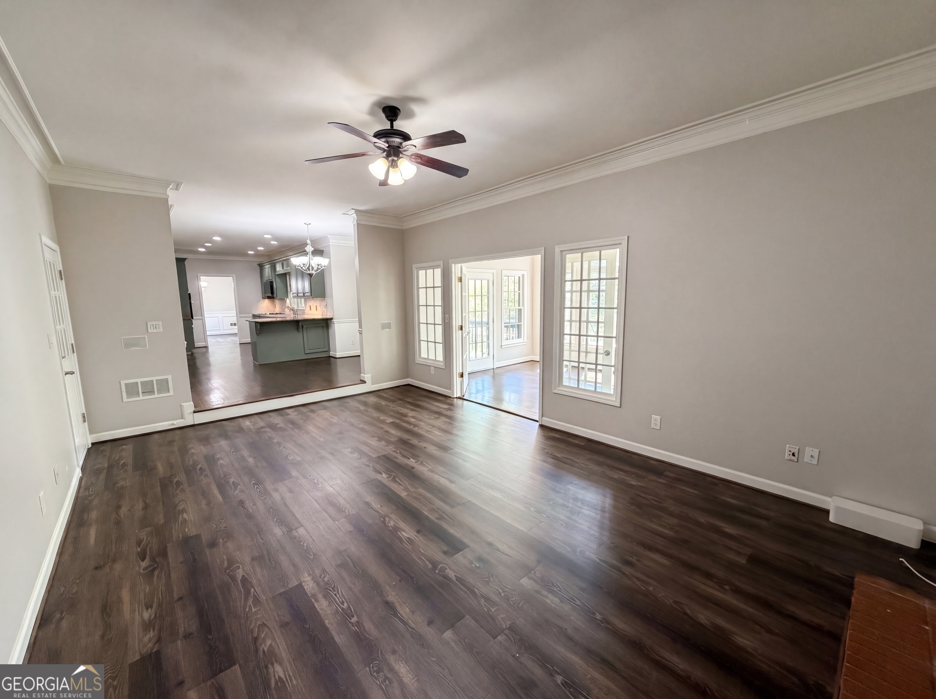1230 Rivershyre Parkway Property Photo 7