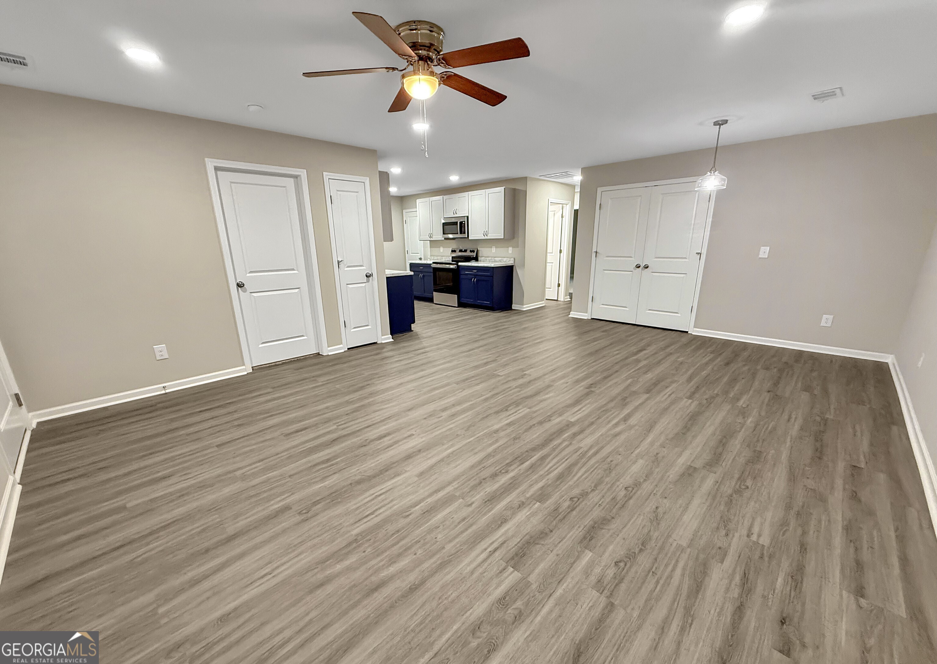 315 Airman Boulevard Property Photo 7