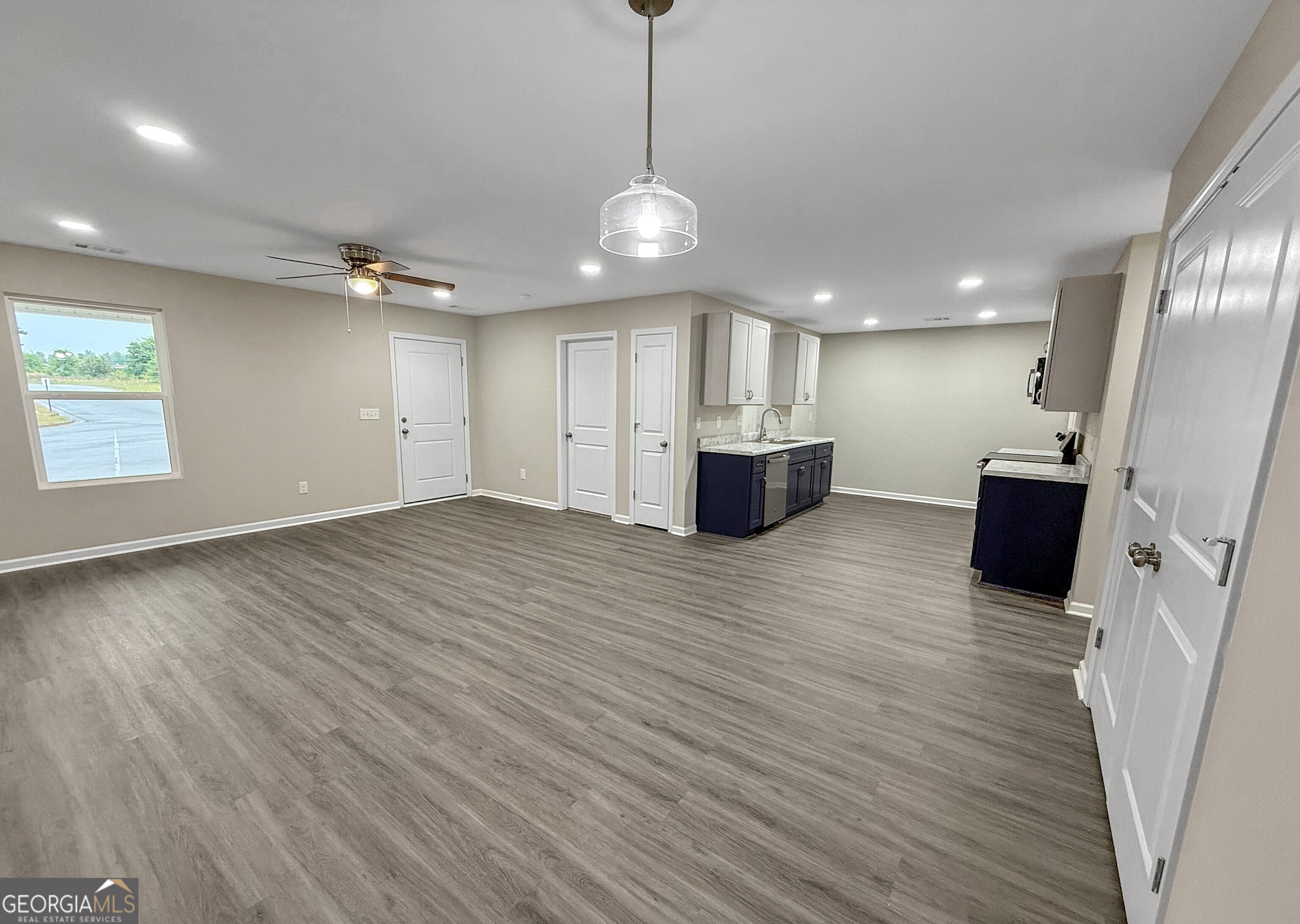 315 Airman Boulevard Property Photo 8