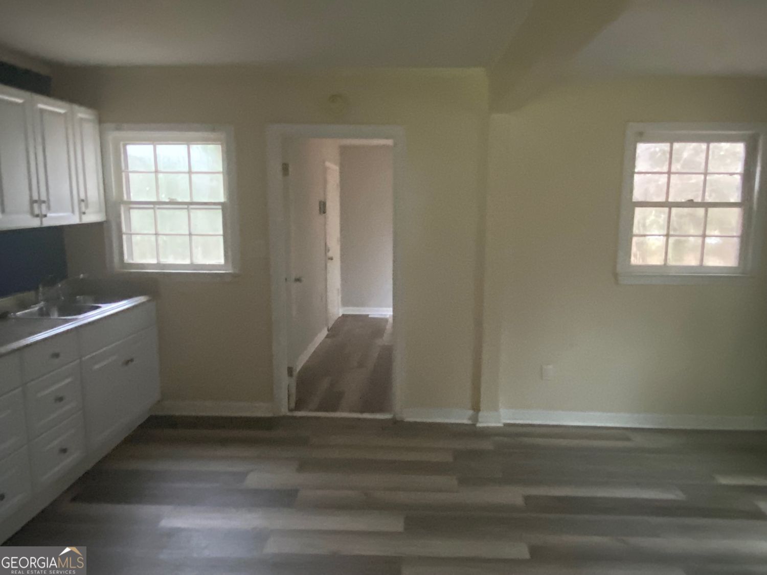 1765 Elaine Drive Property Photo 4