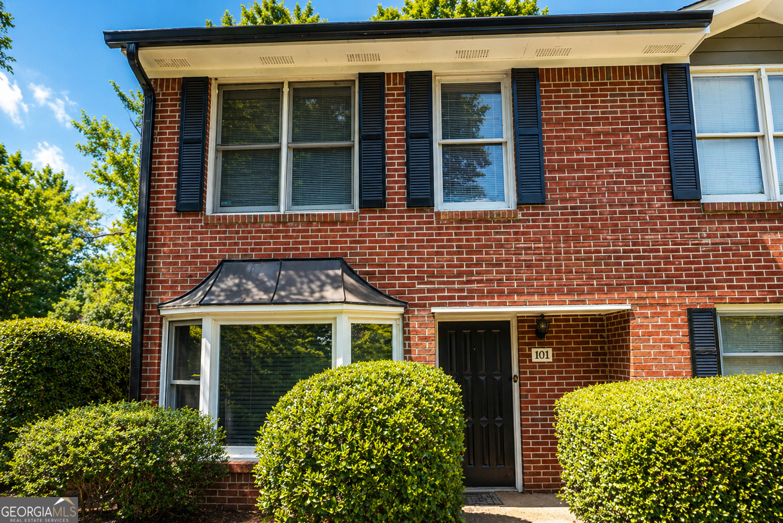 101 Oakmont Lane Property Photo 1