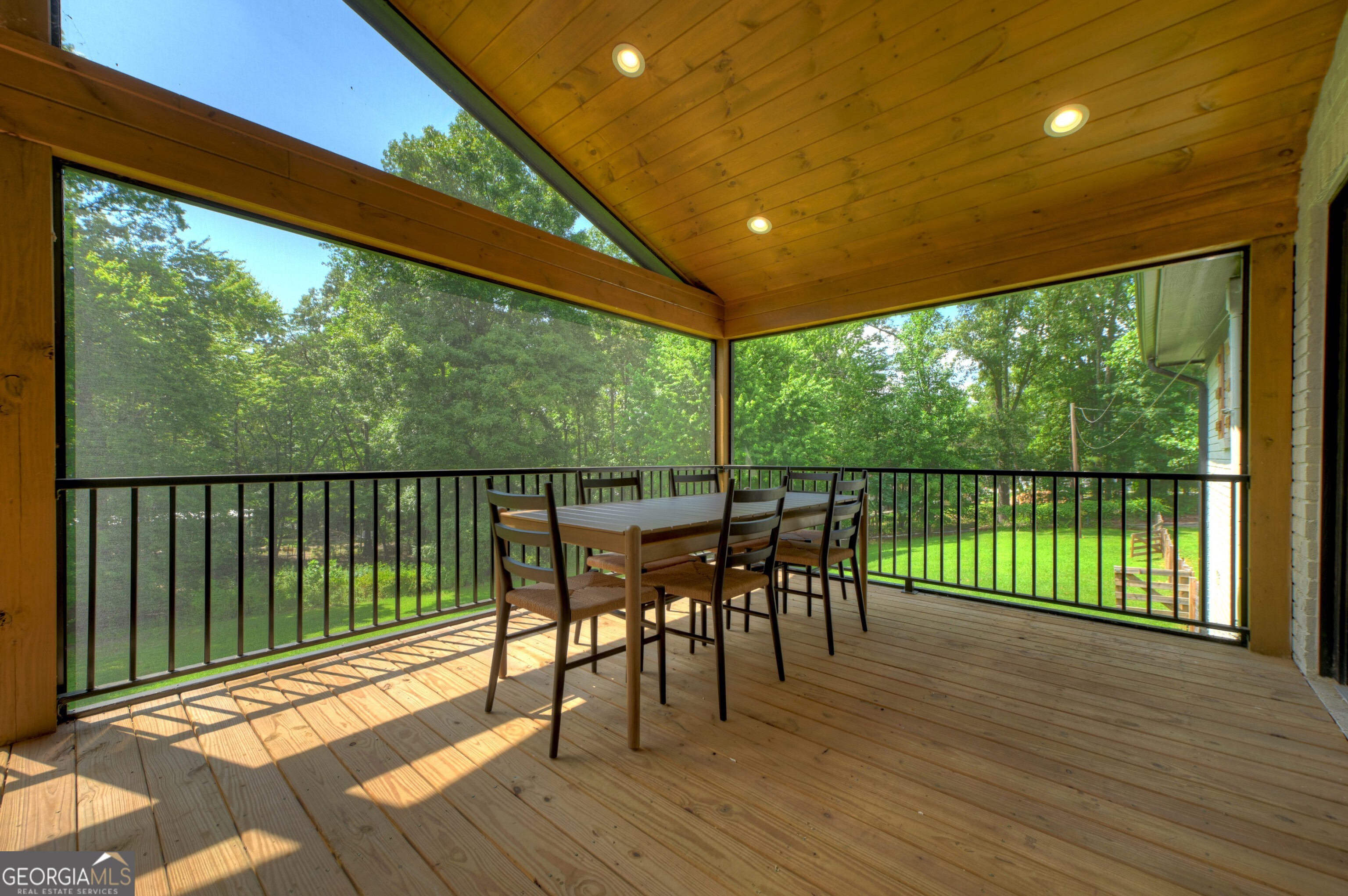 975 Goss Road Property Photo 25