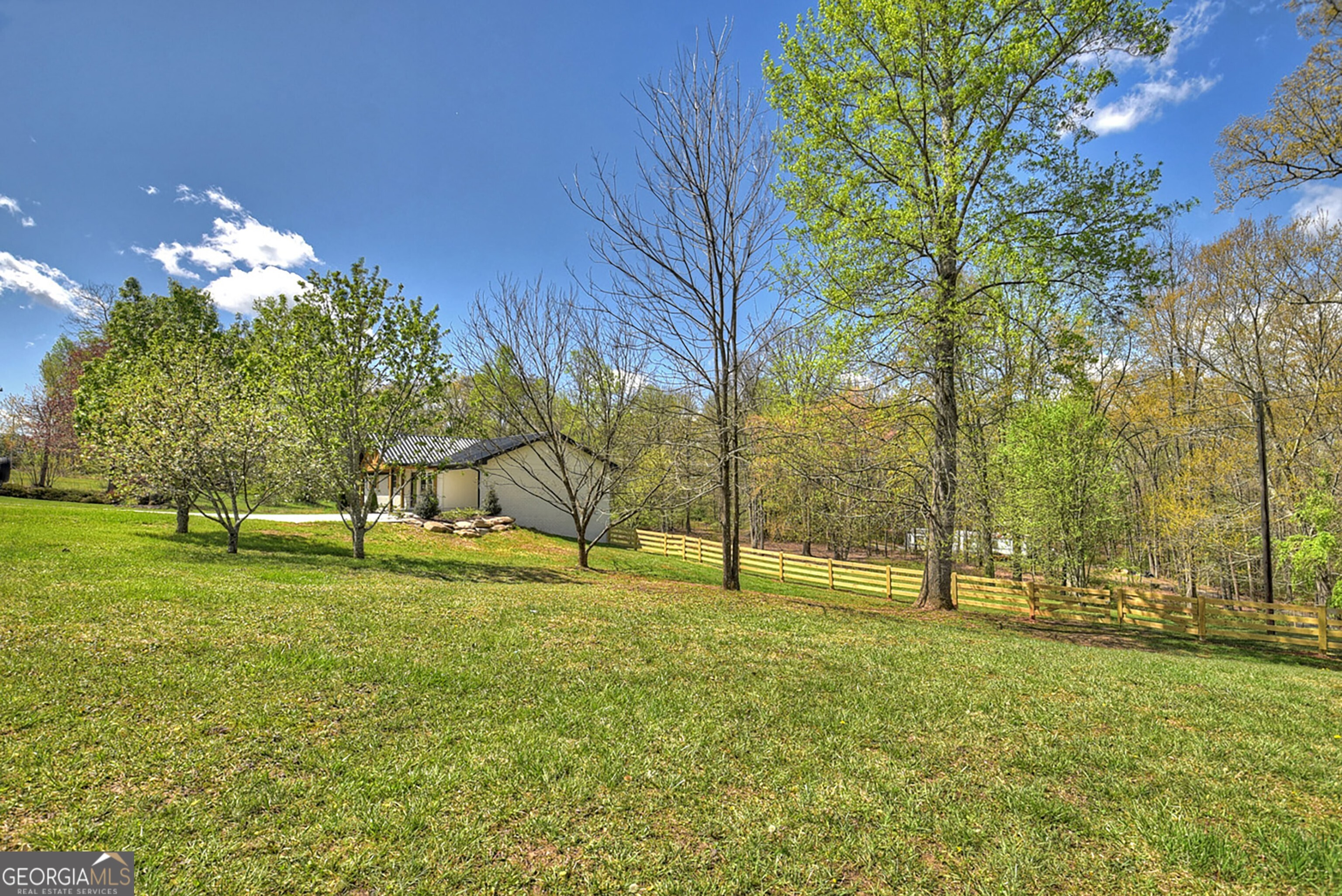 975 Goss Road Property Photo 30