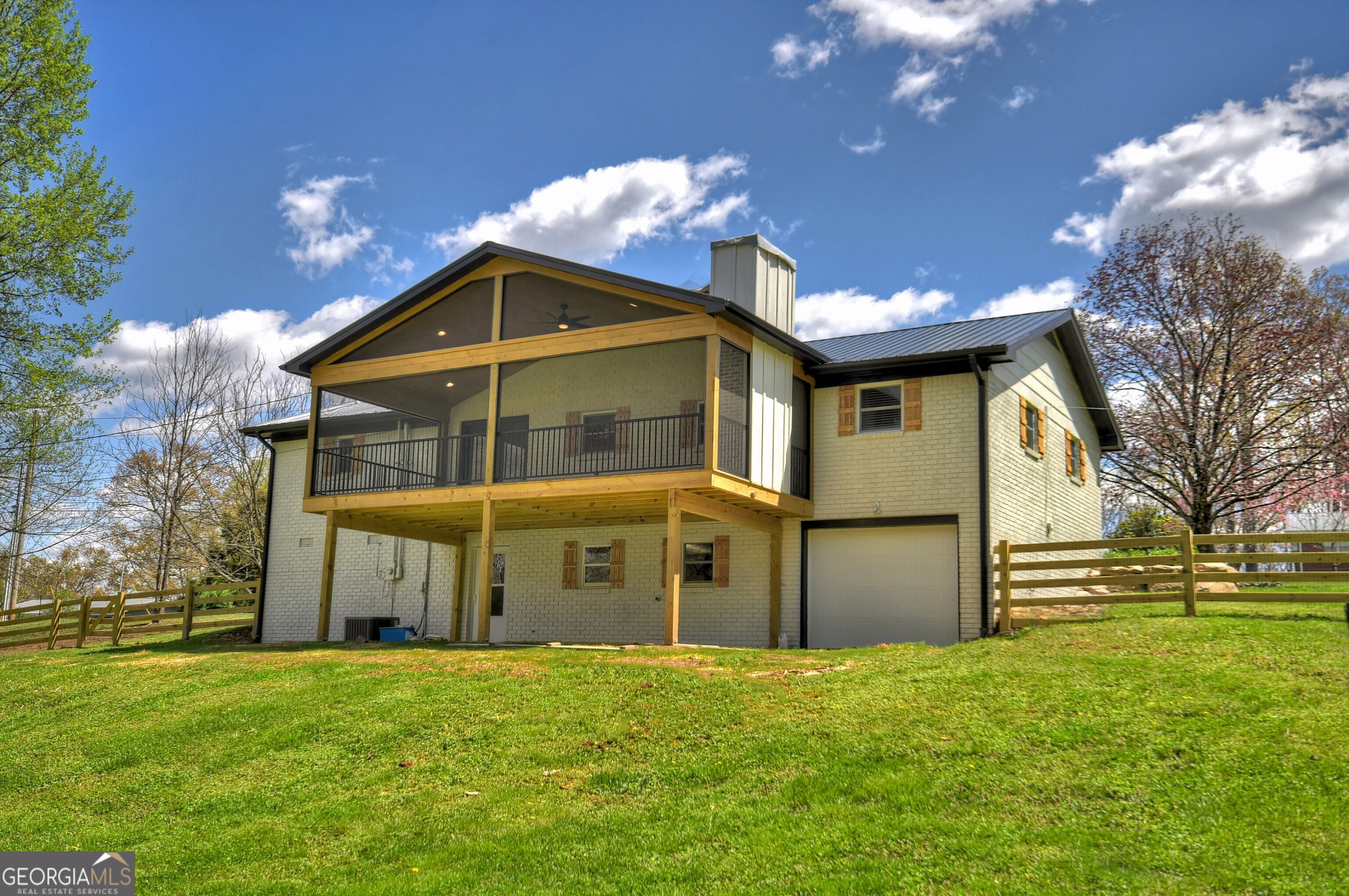 975 Goss Road Property Photo 41