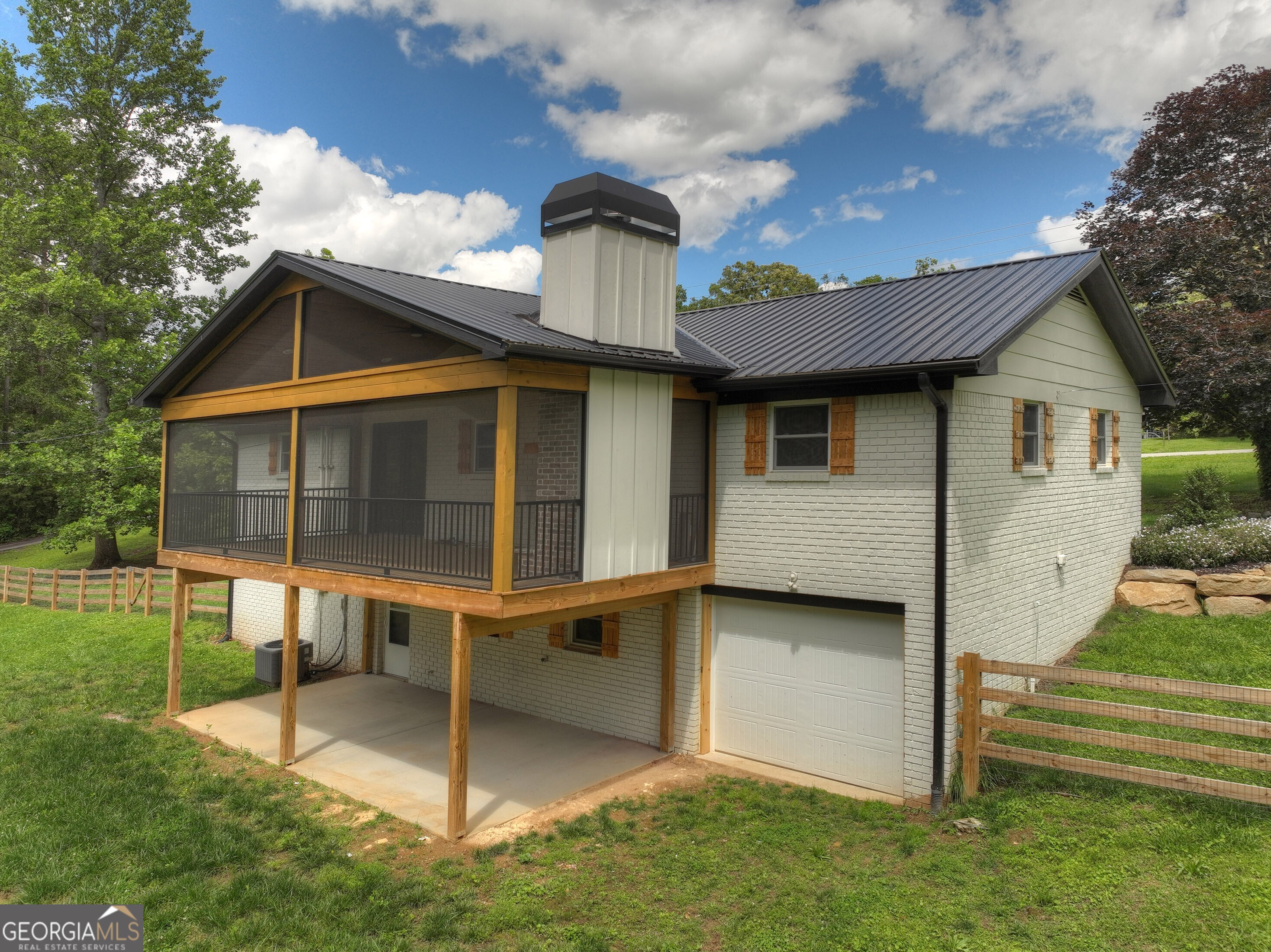 975 Goss Road Property Photo 42