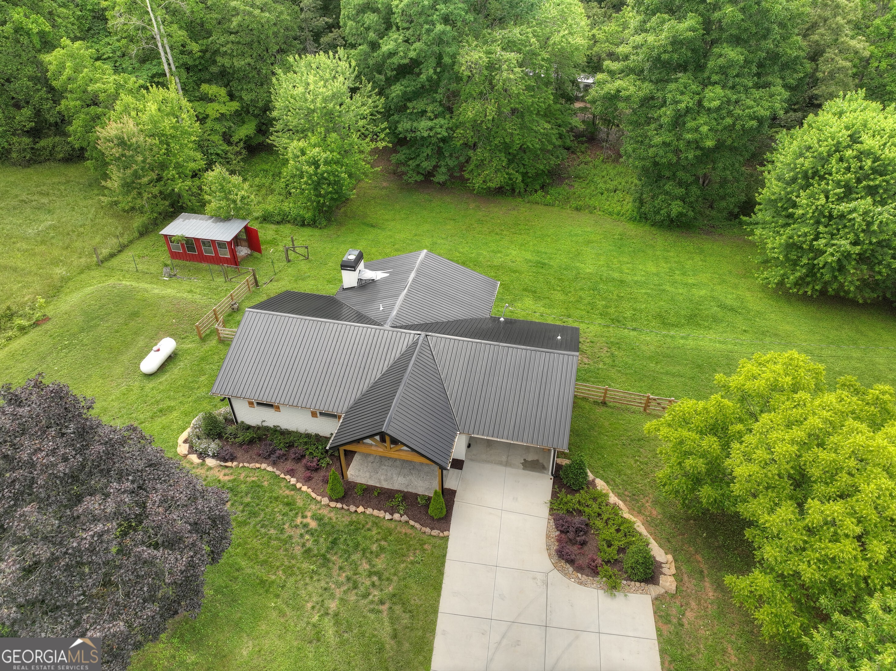 975 Goss Road Property Photo 47