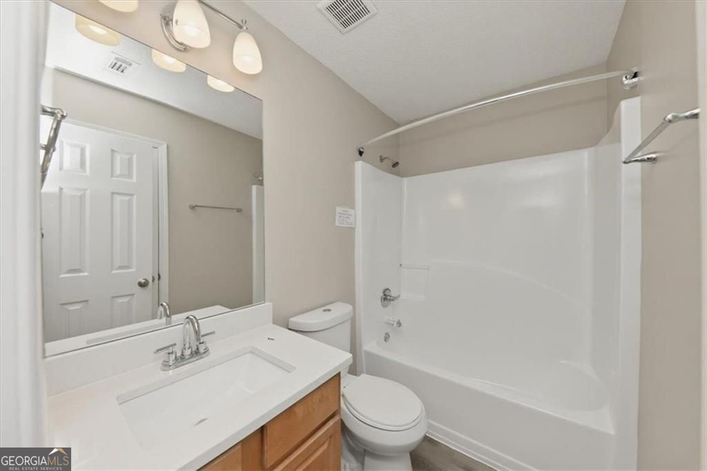 3687 Gray Birch Drive Property Photo 16