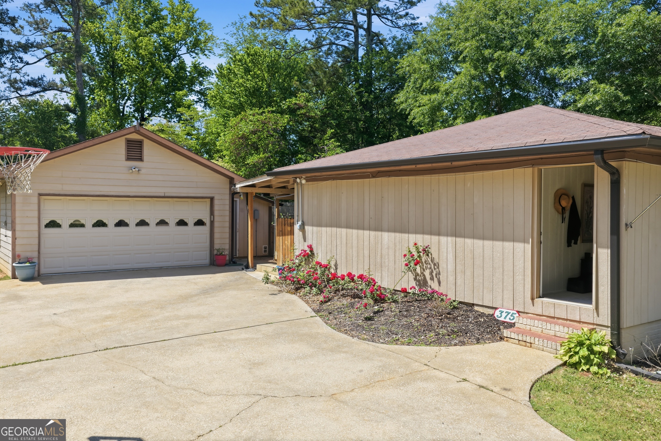 375 Mount Tabor Church Road Property Photo 4