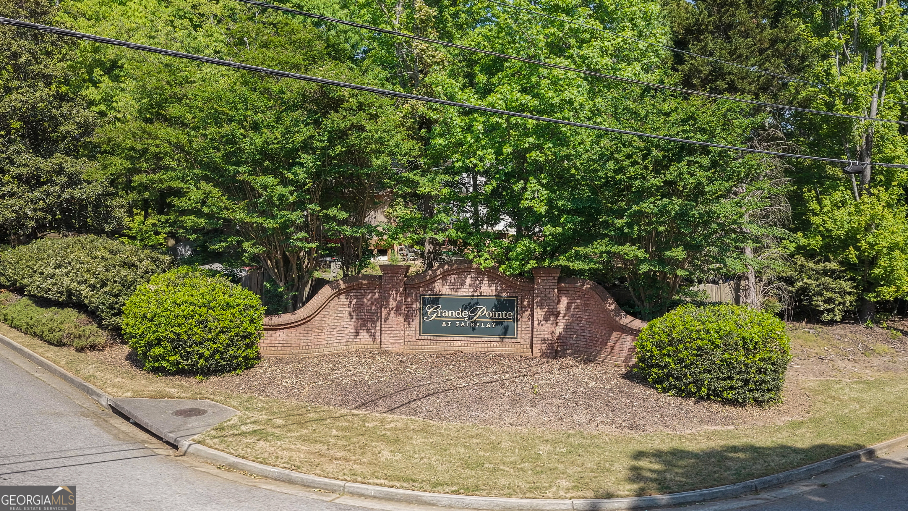 9550 Grande Drive Property Photo 3