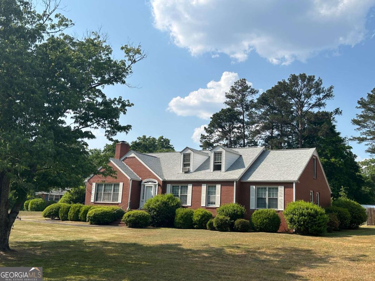 1680 Pine Valley Road Ne Property Photo 1
