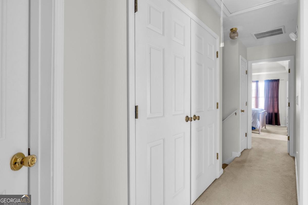 1289 Labrador Lane Property Photo 19