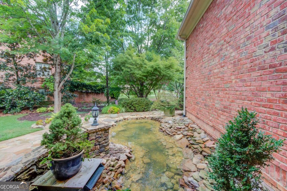 2450 Shumard Oak Drive Property Photo 11